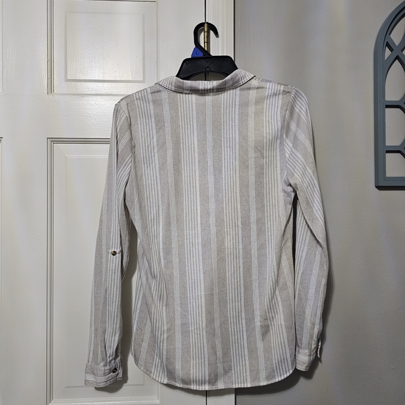 Passport Gray and White Striped Shirt - Picture 2 of 3